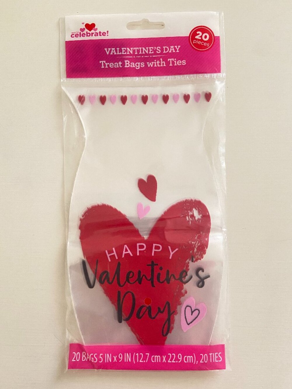 Way To Celebrate Valentine's Day Treat Bags with Ties - 20 Count (5" x 9") - NIP